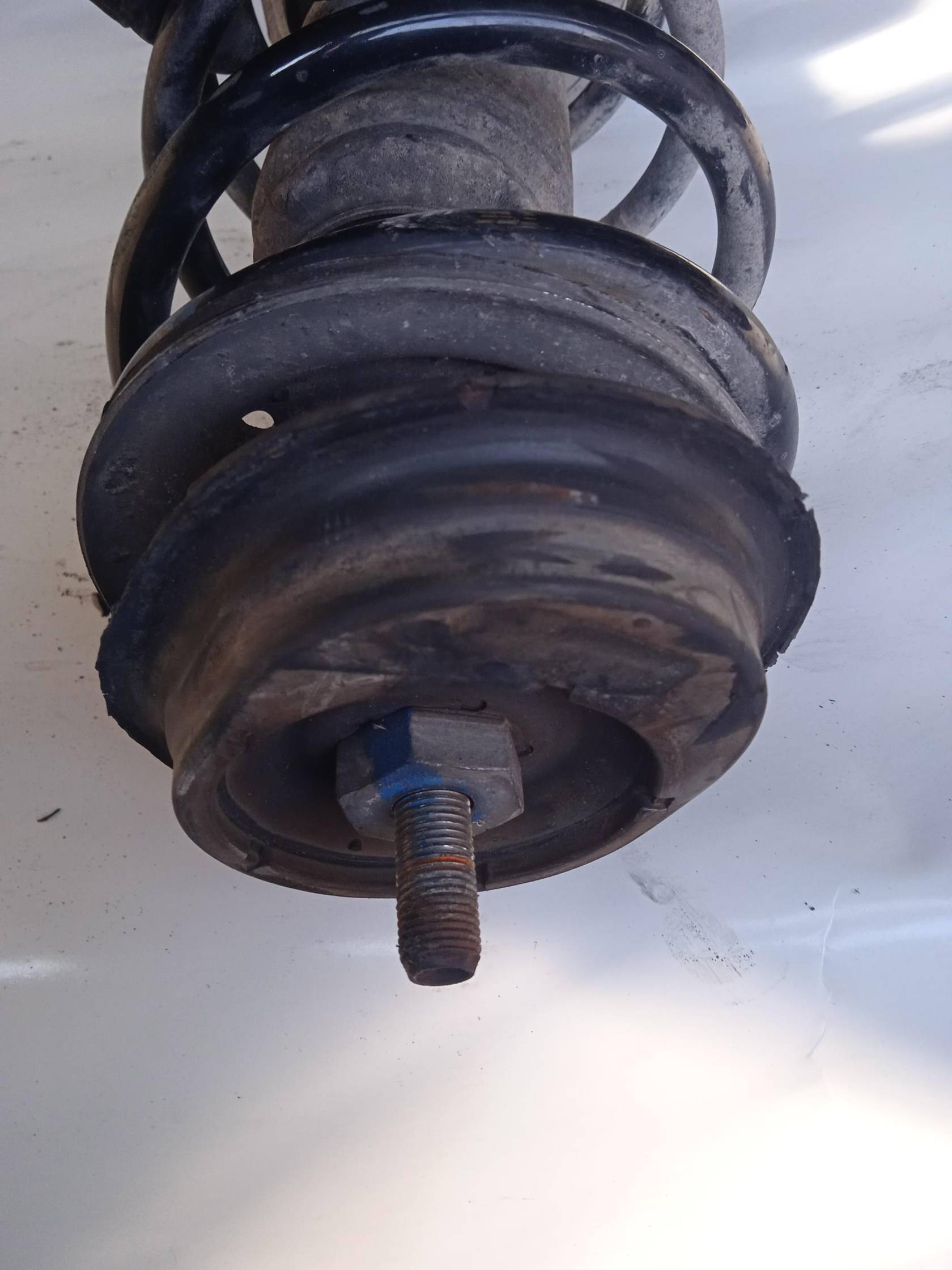 Ammortizzatore ant. dx.